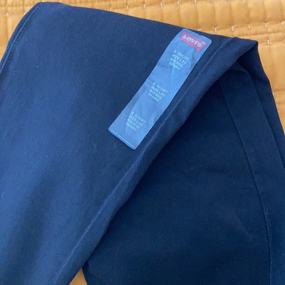 NWT Levi’s Mid Rise Skinny Jean - Picture 3 of 5